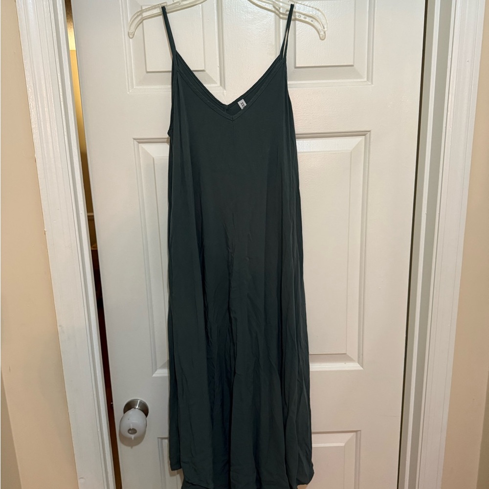 Zenana Outfitters Charcoal Maxi Dress